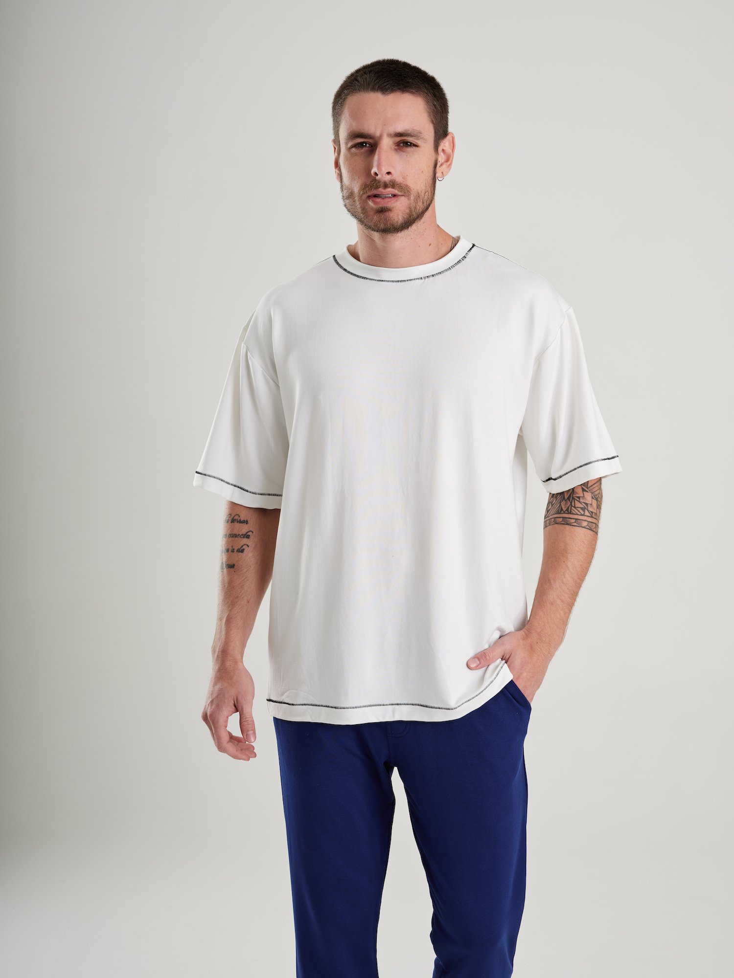 OVERSIZED - ONE PINE LINE OVERSIZED - ONE PINE LINE